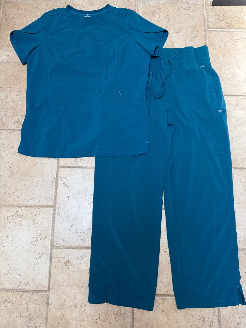 Easy Stretch brand Caribbean Blue Medical Scrub Set - Top & Drawstring Pants
